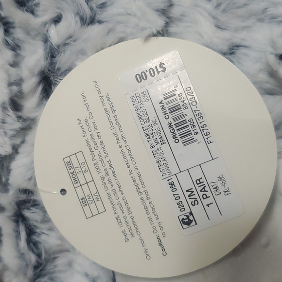 2 pair New Unused Slipper Booties with Grippers SUPER SOFT Size S/M (5-7) - Picture 5 of 6